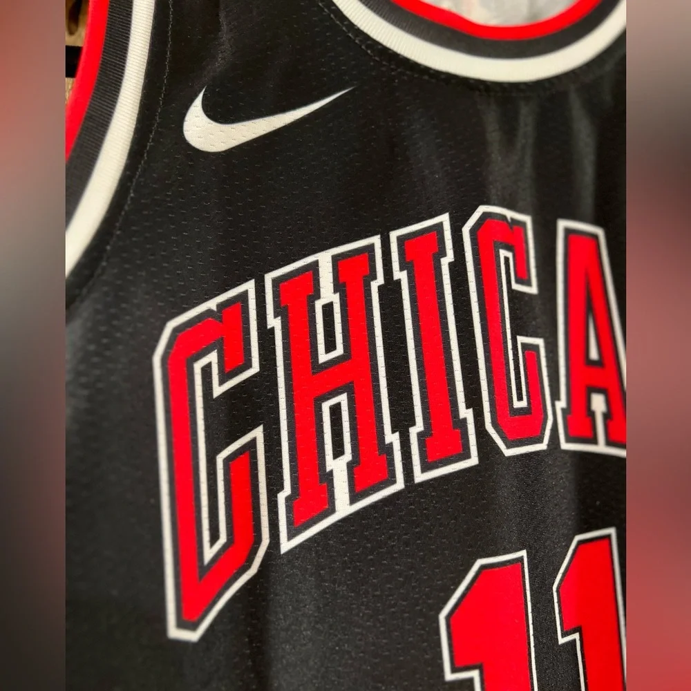 NBA Chicago Bulls DeRozan Basketball Jersey Large Youth